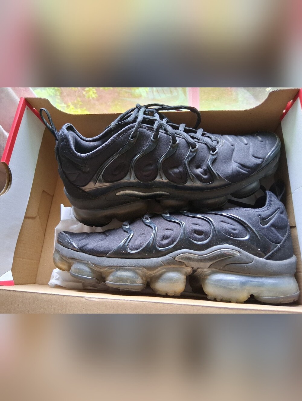 Final Offers Sent * Nike Black VaporMax Plus Sneakers